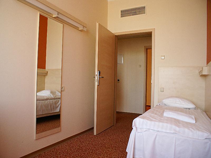 Rija Bauska Hotel Eksteriør billede